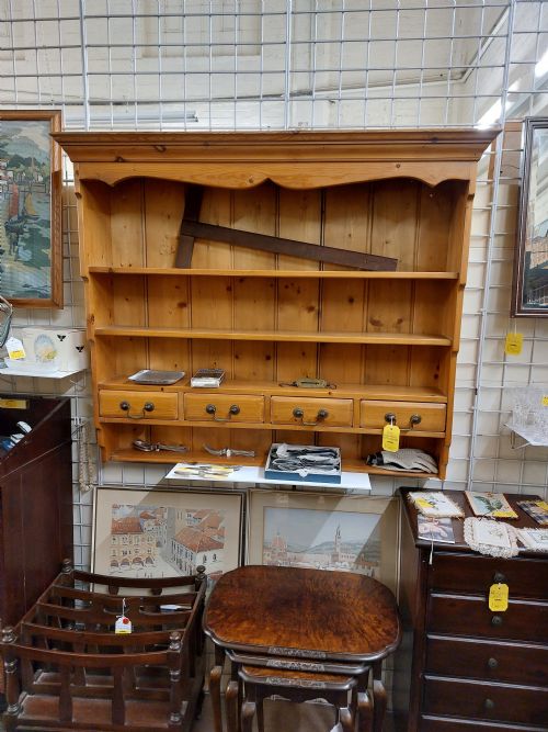 Shelf